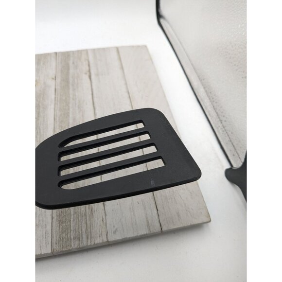 Vintage Unbranded Angled Nylon Spatula Flipper Black Slotted Wood Handle 13" - Picture 7 of 7